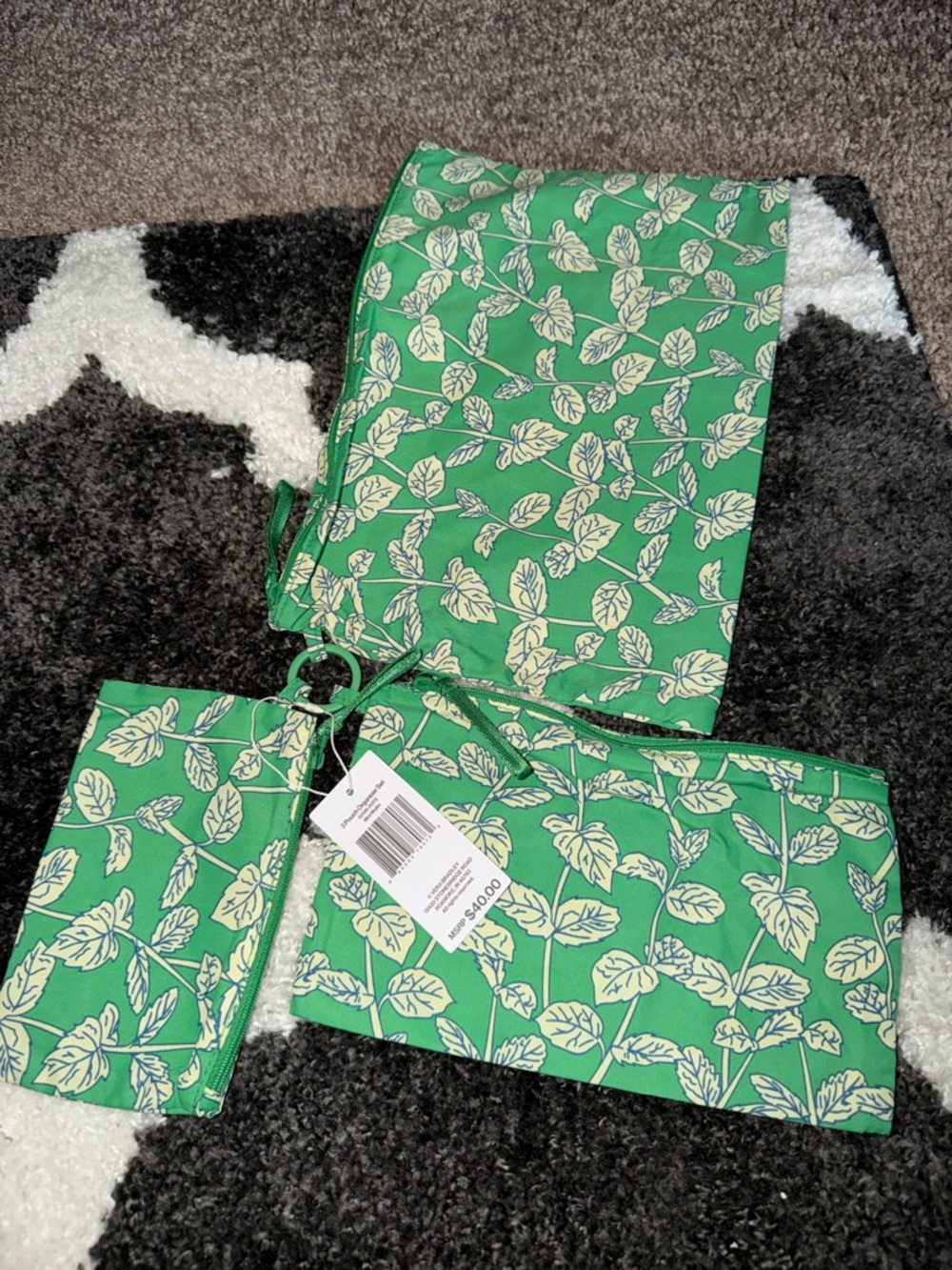 Vera Bradley Green Leaf Print 3-Piece Pouch Set